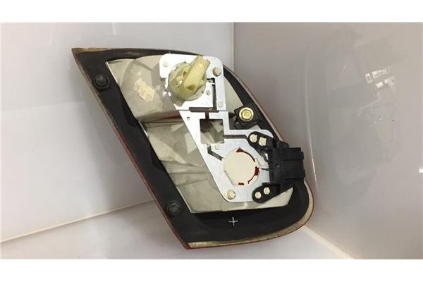 Recambio de piloto interior derecho para mercedes-benz clase clk coupe (bm 208)(1997) 2.3 230 compressor (evo) (208.348) [2,3 lt