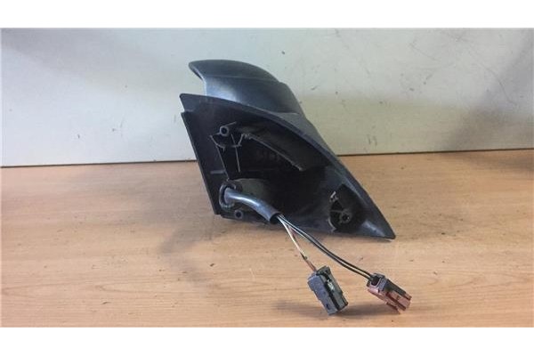 Recambio de retrovisor electrico izquierdo para citroen c3 pluriel 1.4 referencia OEM IAM E2012026  