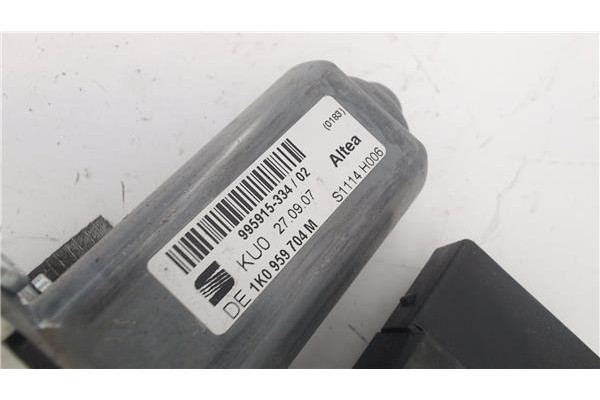 Recambio de mecanismo elevalunas trasero derecho para seat altea xl (5p5) 1.9 tdi referencia OEM IAM 1K0959704AESE1 99591533402 