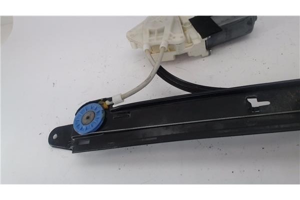 Recambio de mecanismo elevalunas trasero derecho para seat altea xl (5p5) 1.9 tdi referencia OEM IAM 1K0959704AESE1 99591533402 