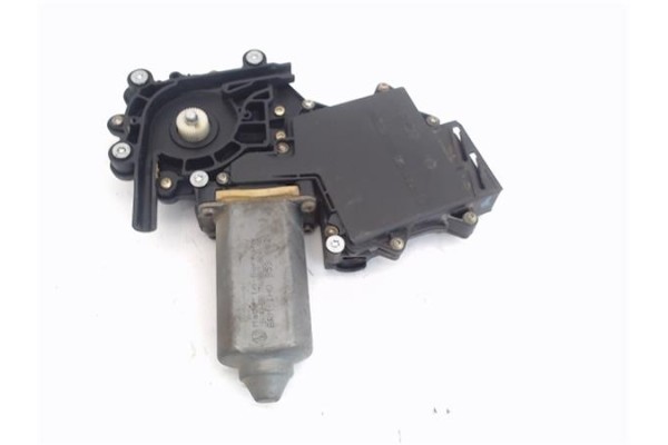 Recambio de motor elevalunas delantero derecho para volkswagen golf iii (1h1) 2.0 referencia OEM IAM 1H0959802  