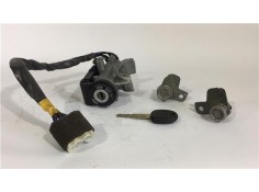 Recambio de llave para hyundai accent sedán (lc) 1.3 referencia OEM IAM 9544025050  