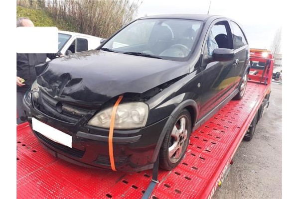 opel corsa c (2000) del año 
