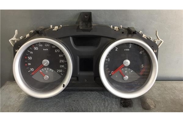 Recambio de cuadro completo para renault megane ii coupe/cabrio 1.9 confort dynamique referencia OEM IAM 8200399701 PDAB039851 