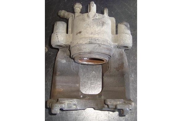 Recambio de pinza freno delantero izquierda para ford focus (daw, dbw) 1.8 tdci referencia OEM IAM 4346373  
