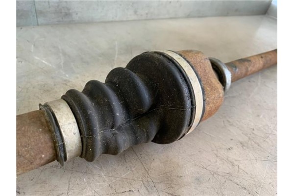 Recambio de palier delantero derecho para peugeot 3008 1.6 hdi referencia OEM IAM 3273QK  