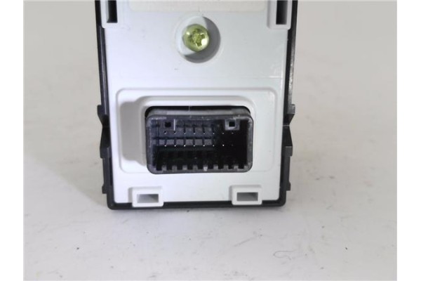 Recambio de mando retrovisor electrico para hyundai kona (os) 1.0 pure referencia OEM IAM 3K548A1000  