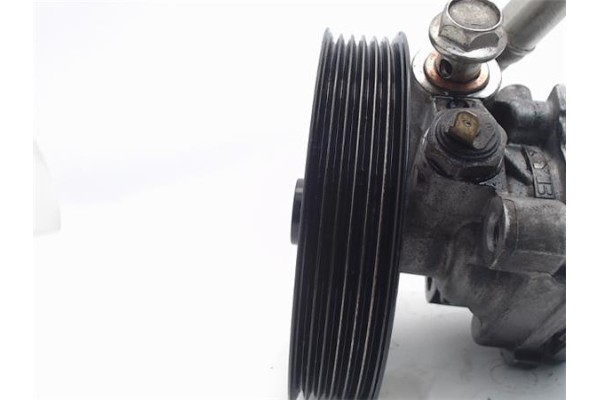 Recambio de bomba servodireccion para mazda 3 berlina (bk) referencia OEM IAM BP4M32600C  