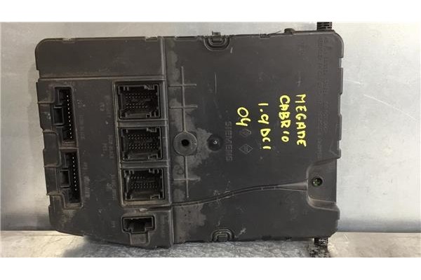 Recambio de caja fusibles/rele para renault megane ii coupe/cabrio 1.9 confort dynamique referencia OEM IAM 8200351182 S11840015