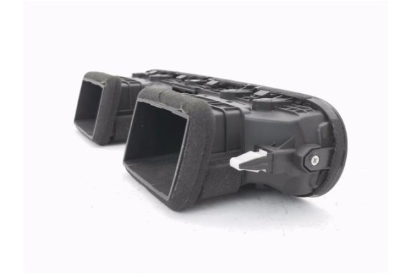 Recambio de rejilla entrada de aire para hyundai kona (os) 1.0 pure referencia OEM IAM 97410J9000  