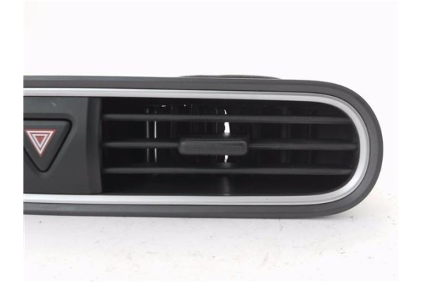 Recambio de rejilla entrada de aire para hyundai kona (os) 1.0 pure referencia OEM IAM 97410J9000  
