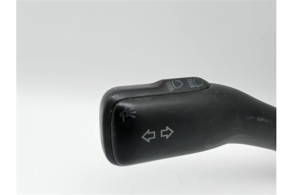 Recambio de mando intermitencia para audi a3 (8l)(1996) 1.6 ambiente [1,6 ltr. - 75 kw] referencia OEM IAM 8L0953513G 202852ATW 