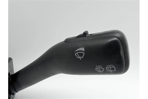 Recambio de mando intermitencia para audi a3 (8l)(1996) 1.6 ambiente [1,6 ltr. - 75 kw] referencia OEM IAM 8L0953513G 202852ATW 