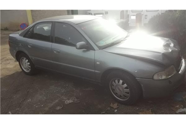 audi a4 berlina (b5) del año 1999