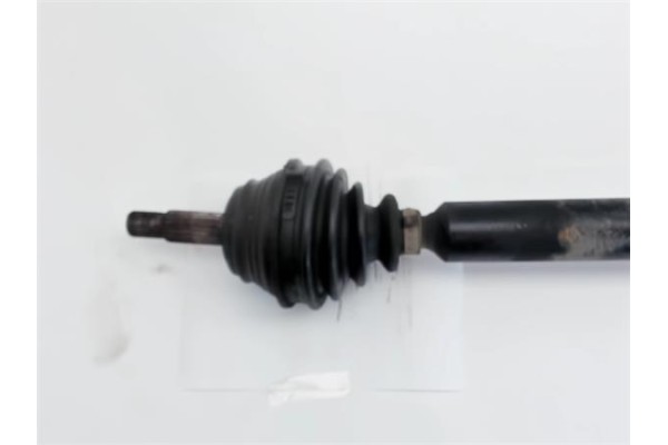 Recambio de palier delantero derecho para volkswagen passat berlina (3a2) 1.8 referencia OEM IAM   